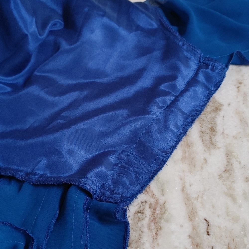 VTG Dramatic Chiffon with Gold Lamé Open Front Dress Size 2-6 - Picture 12 of 13